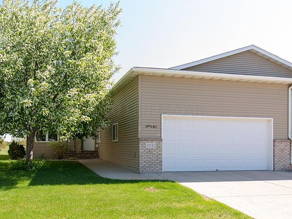 2nd image of 2932 Eagle Dr