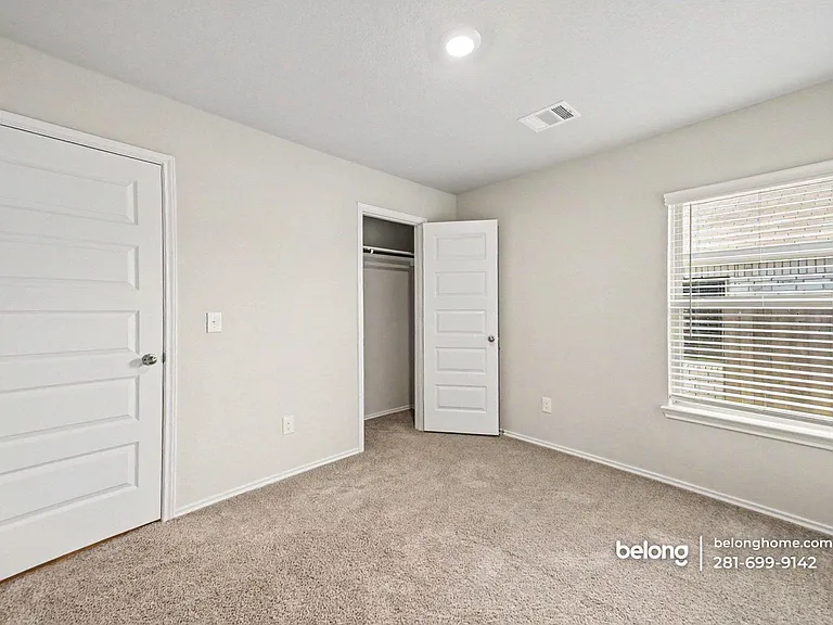 260 Gallant Front Ln — Photo 23