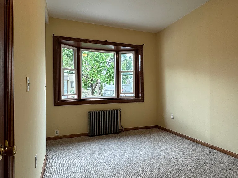 1912 Harman St #1 — Photo 11