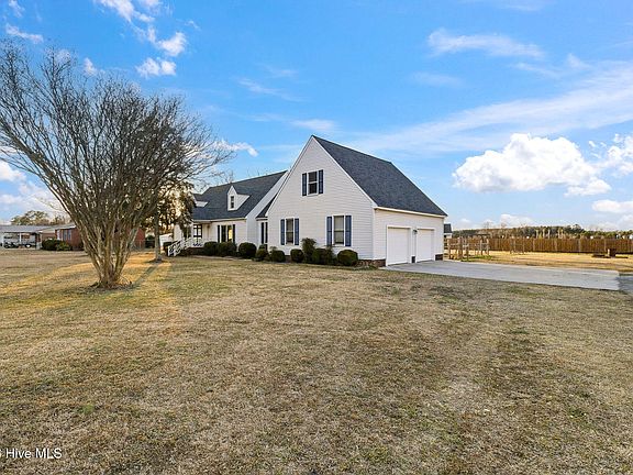 2nd image of 405 Timothy Road