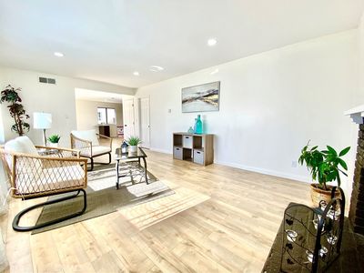 826 E Claude St, Carson, CA, 90746