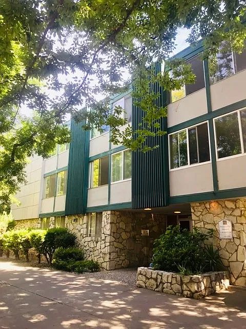 1 bed, 700 sqft, $1,495 — Photo 3