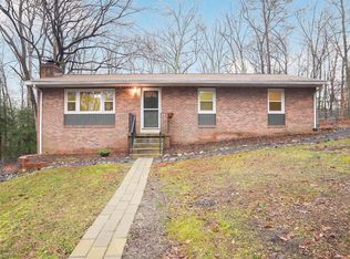 2980 Saint Peters Church Rd APT A, Waldorf, MD 20601