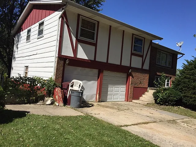22522 Jeffrey Ave photo 1