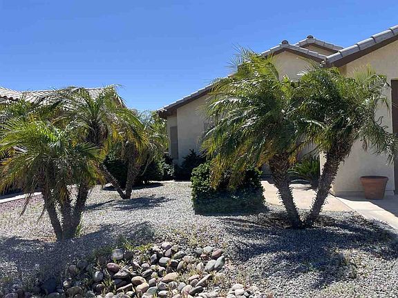 3rd image of 5455 E 33rd Ln