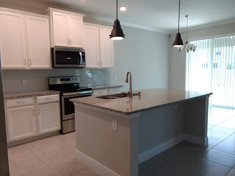 3280 Stonewyck St — Photo 8
