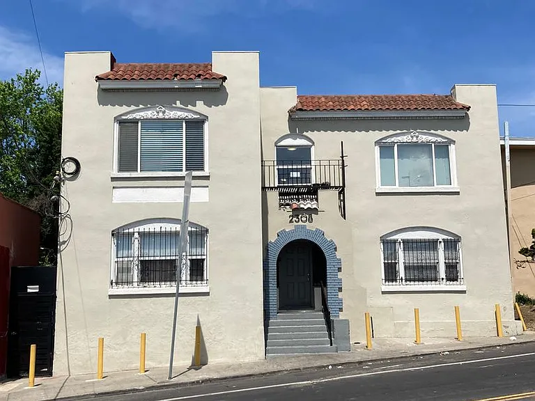 2308 Foothill Blvd — Photo 15