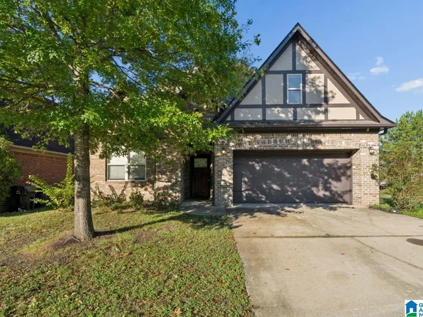 1039 Pine Valley Dr, Calera, AL 35040