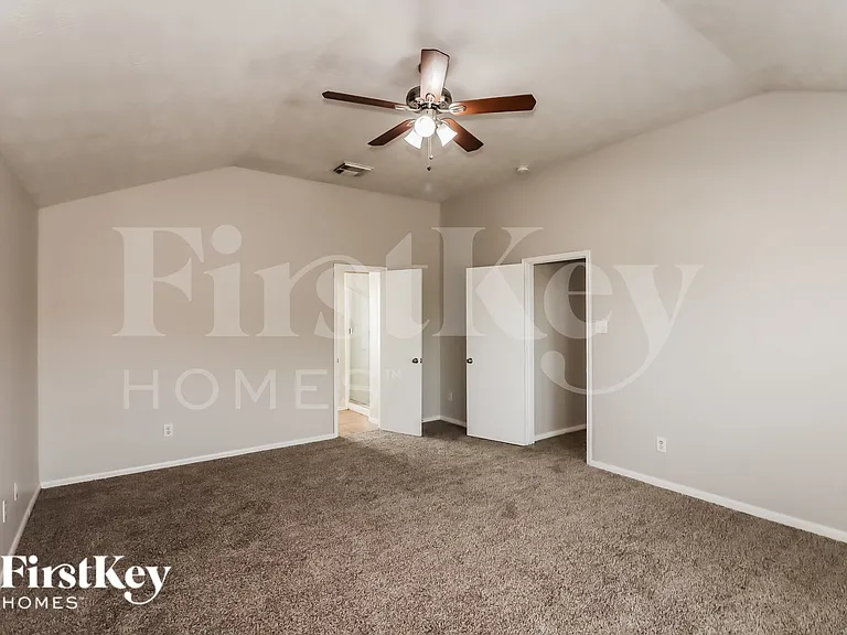 25339 Barmby Dr — Photo 8
