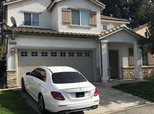 10622 Keoni Ln #7, Granada Hills, CA 91344