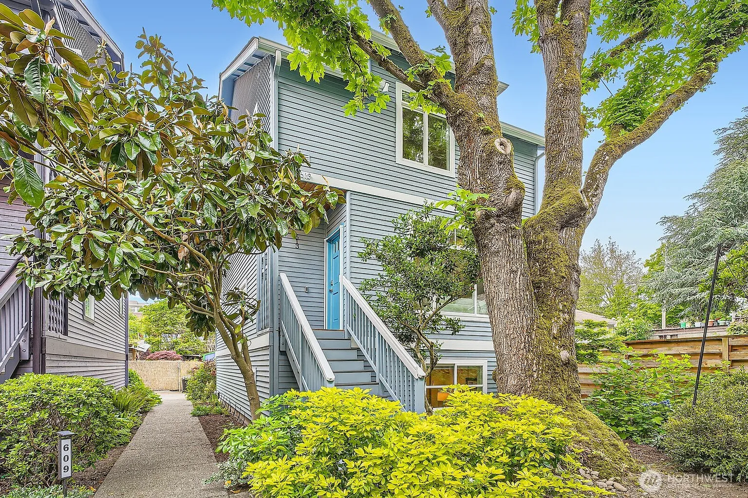 613 21 Avenue photo 1