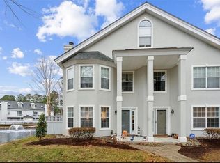 515 Seahorse Run, Chesapeake, VA 23320