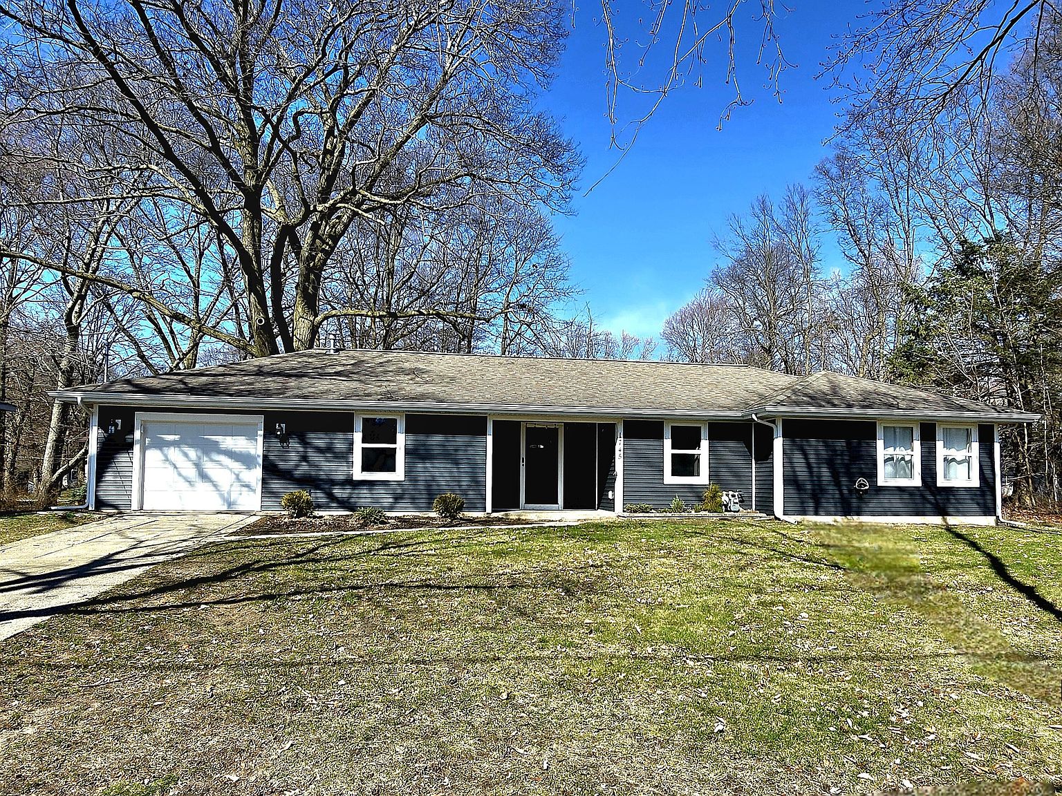 1745 Robbins Rd, Grand Haven, MI 49417 MLS 24011702 Zillow