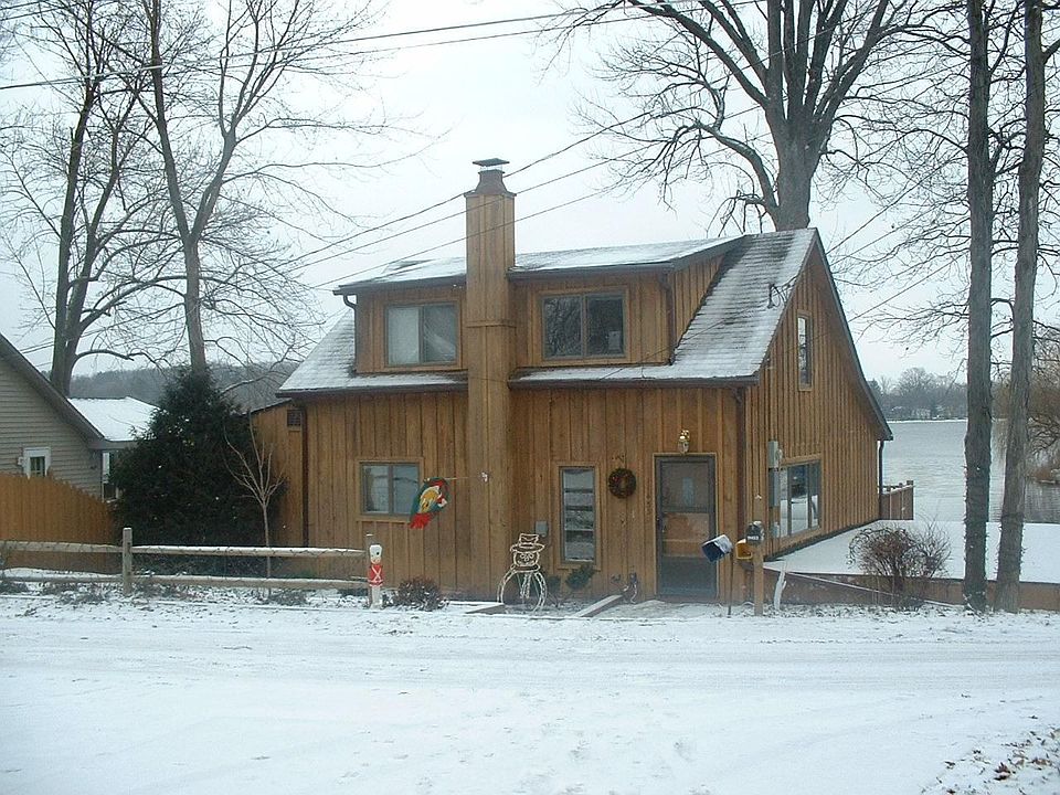 1st image of 11453 N Shore Dr