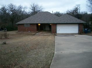 4 Cedar Creek Ln, Shawnee, OK 74804