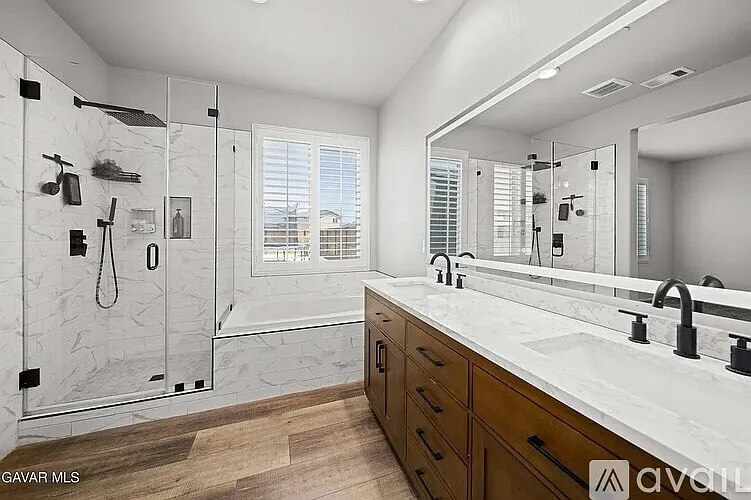 4 bed, 1820 sqft, $2,900 — Photo 4