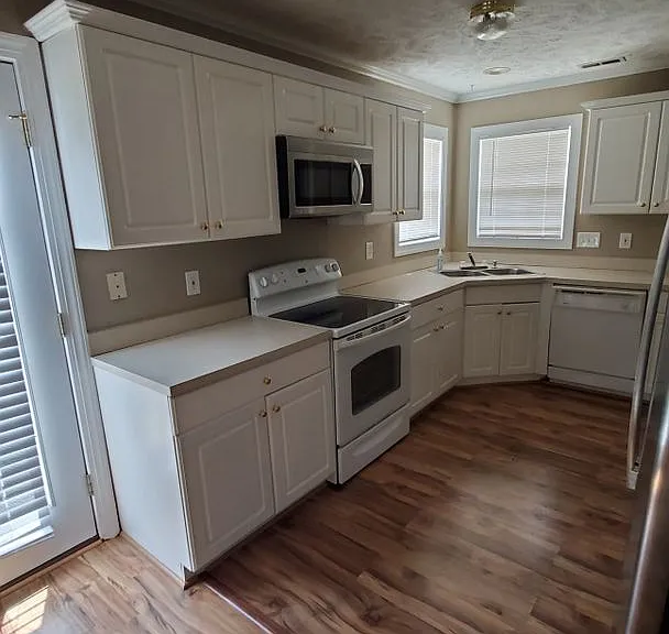 3009 Brookcrossing Dr — Photo 12
