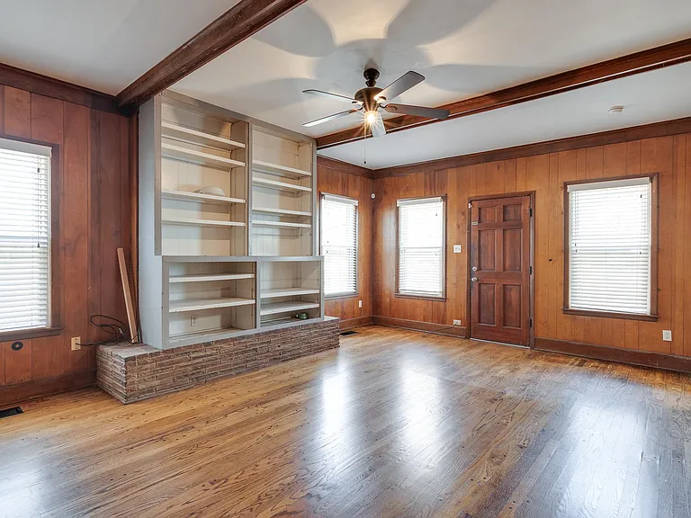 1800 Mignon Ave — Photo 35