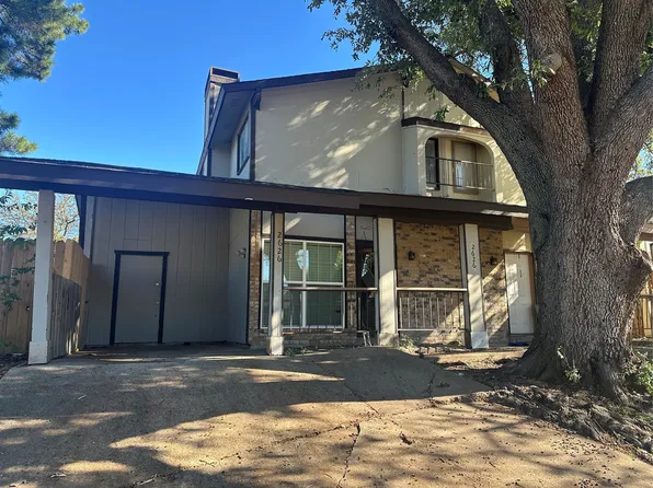 2626 Nina Cir, Grand Prairie, TX 75052