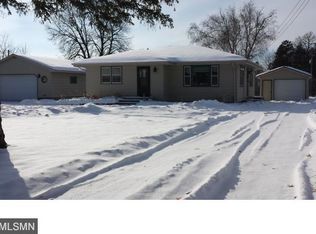 29490 Bloom St, Chisago City, MN 55013