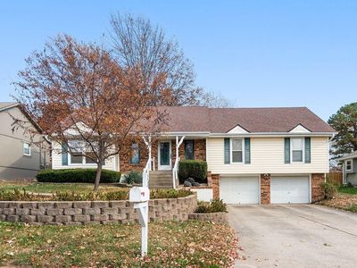 2208 NW 9th St, Blue Springs, MO, 64015