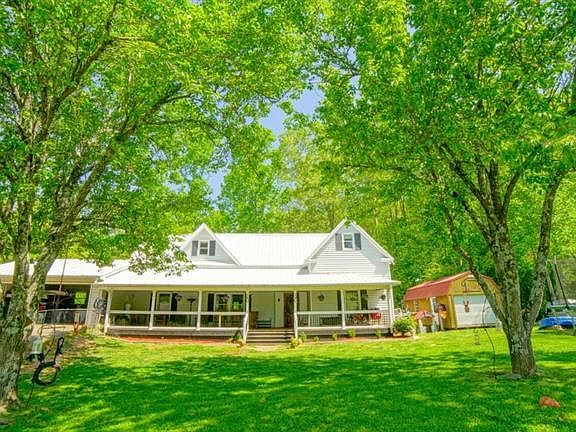 2nd image of 188 Stegall Pl