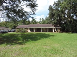 3715 Wembley Ave, Moss Point, MS 39563