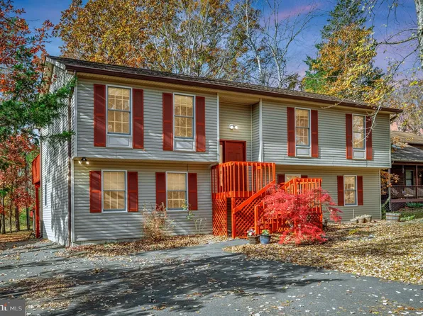 205 Fairfax Ln, Locust Grove, VA 22508