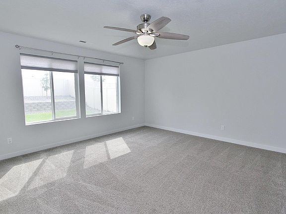 3rd image of 5846 S Donaway Ave