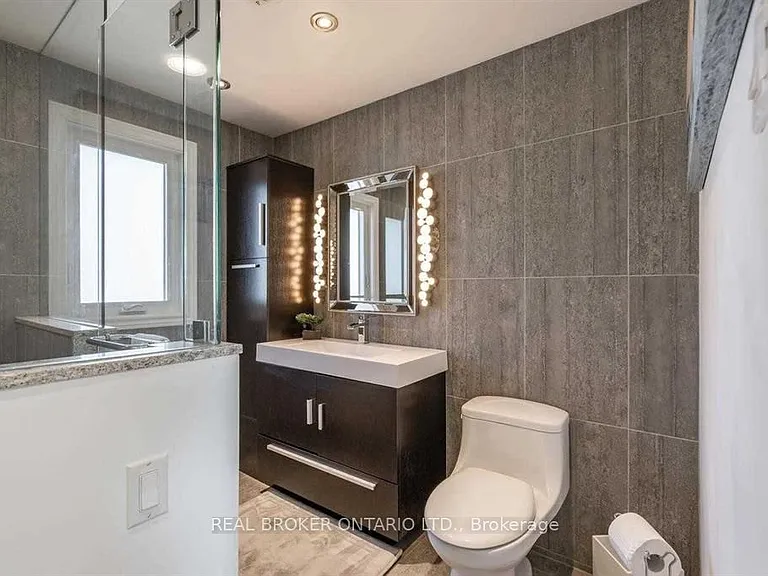 2 Core Cres — Photo 18