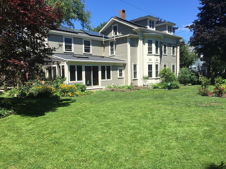1st image of 8 Purchase St