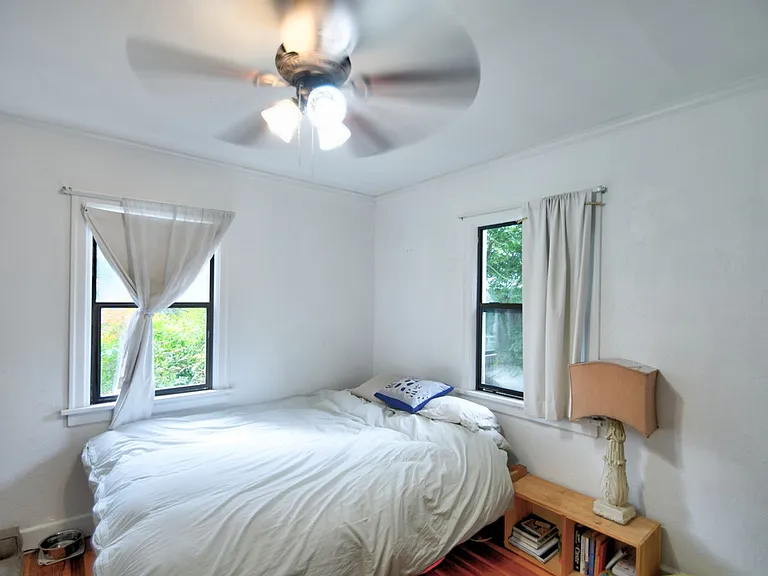 1715 Quince St NE #A — Photo 8