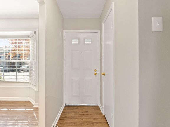 3rd image of 14258 Heritage Crossing Ln