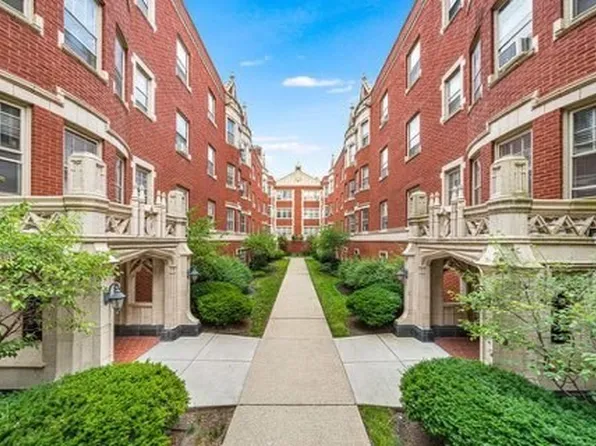 228 N Oak Park Ave APT 3M, Oak Park, IL 60302
