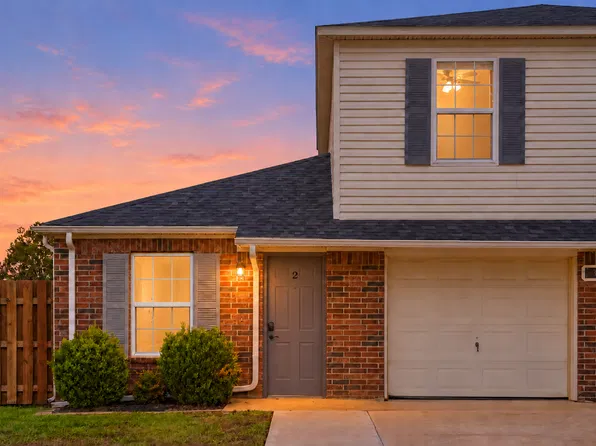 3504 SW Landau Ct APT 2, Bentonville, AR 72712