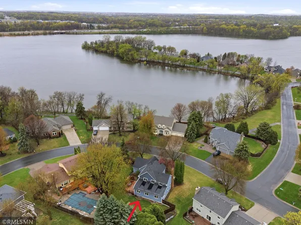 8758 Dallas Ln N, Maple Grove, MN 55369