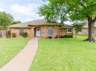 3721 Galloway Ln, Carrollton, TX 75007