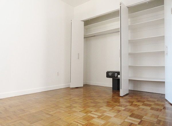 2nd image of 100 Maiden Ln APT 1017