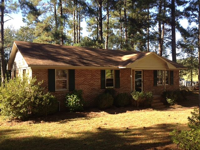 2nd image of 136 Wakefield Dr