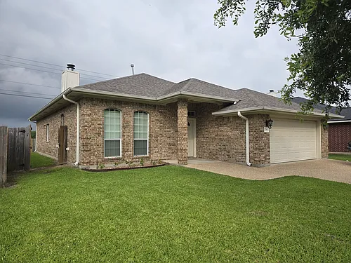 3718 Dove Hollow Ln Photo 1