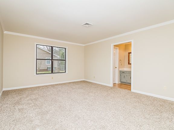 4th image of 519 Summerfield Dr