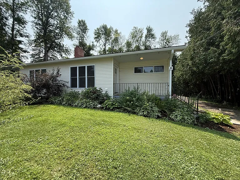72 Juniper Rdg #A — Photo 51