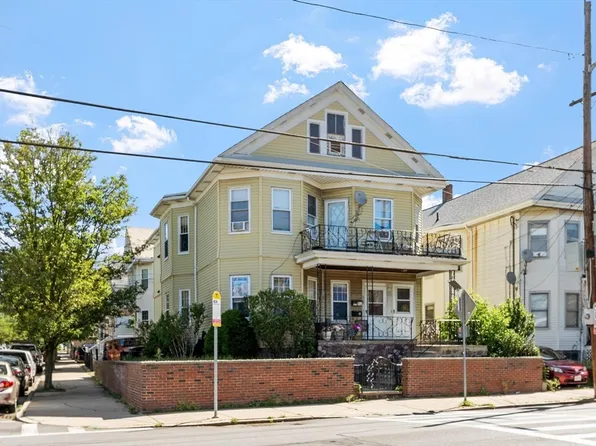 562 Main St, Medford, MA 02155