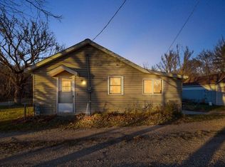 22955 Fertile Ave, Morristown, MN 55052