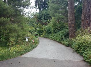 4539 SW Director Pl, Seattle, WA 98136