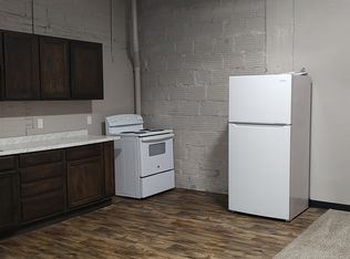 527 S Main St #3, Carthage, MO 64836