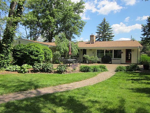 5th image of 35910 Timberlane Dr