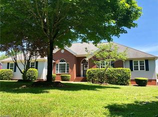 569 Charlie Norman Rd, Mount Airy, NC 27030