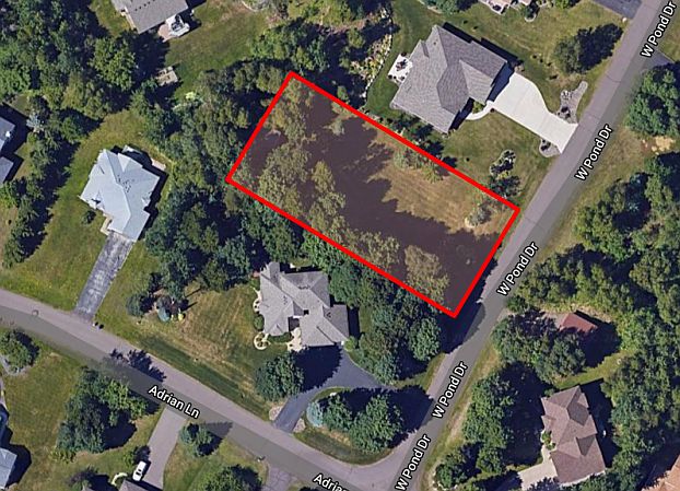 1st image of 4 W Pond Dr