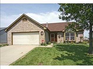 10204 Stillwell Dr, Avon, IN